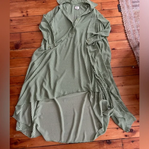 Some - Picture 3 of 8